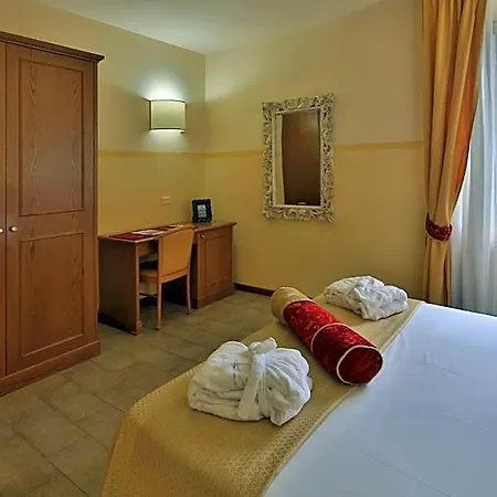 & Terme Aparthotel Bagni di Lucca