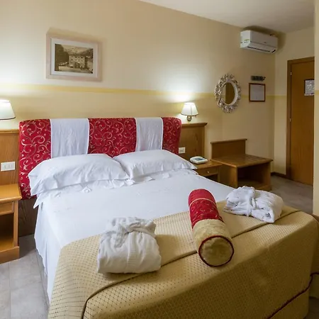 & Terme Aparthotel 3*